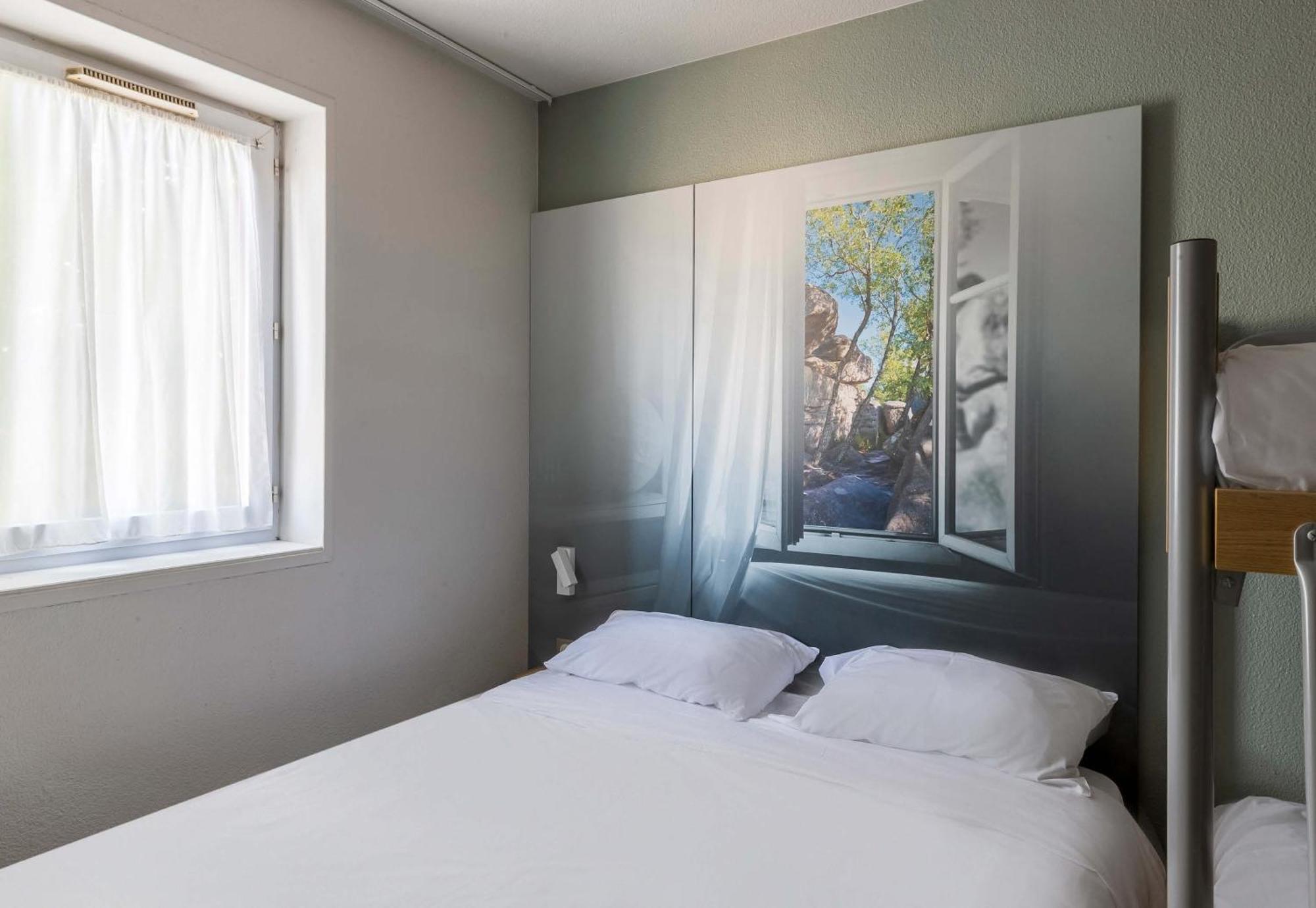 B&B Hotel Bourges 1 Экстерьер фото