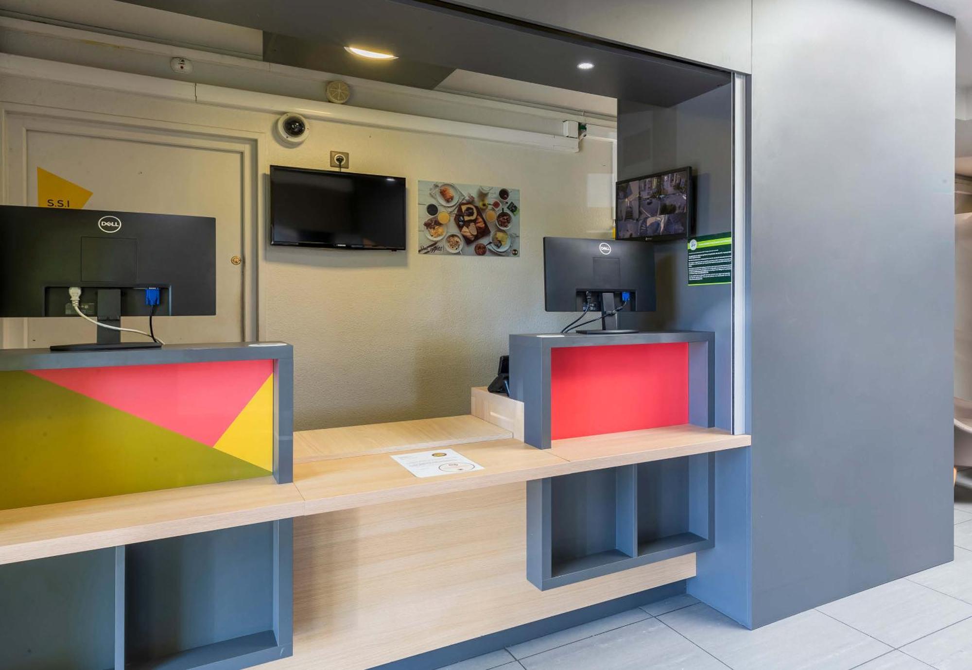 B&B Hotel Bourges 1 Экстерьер фото